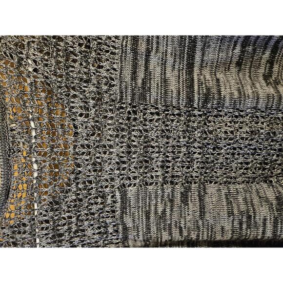 One World sweater - Picture 6 of 8